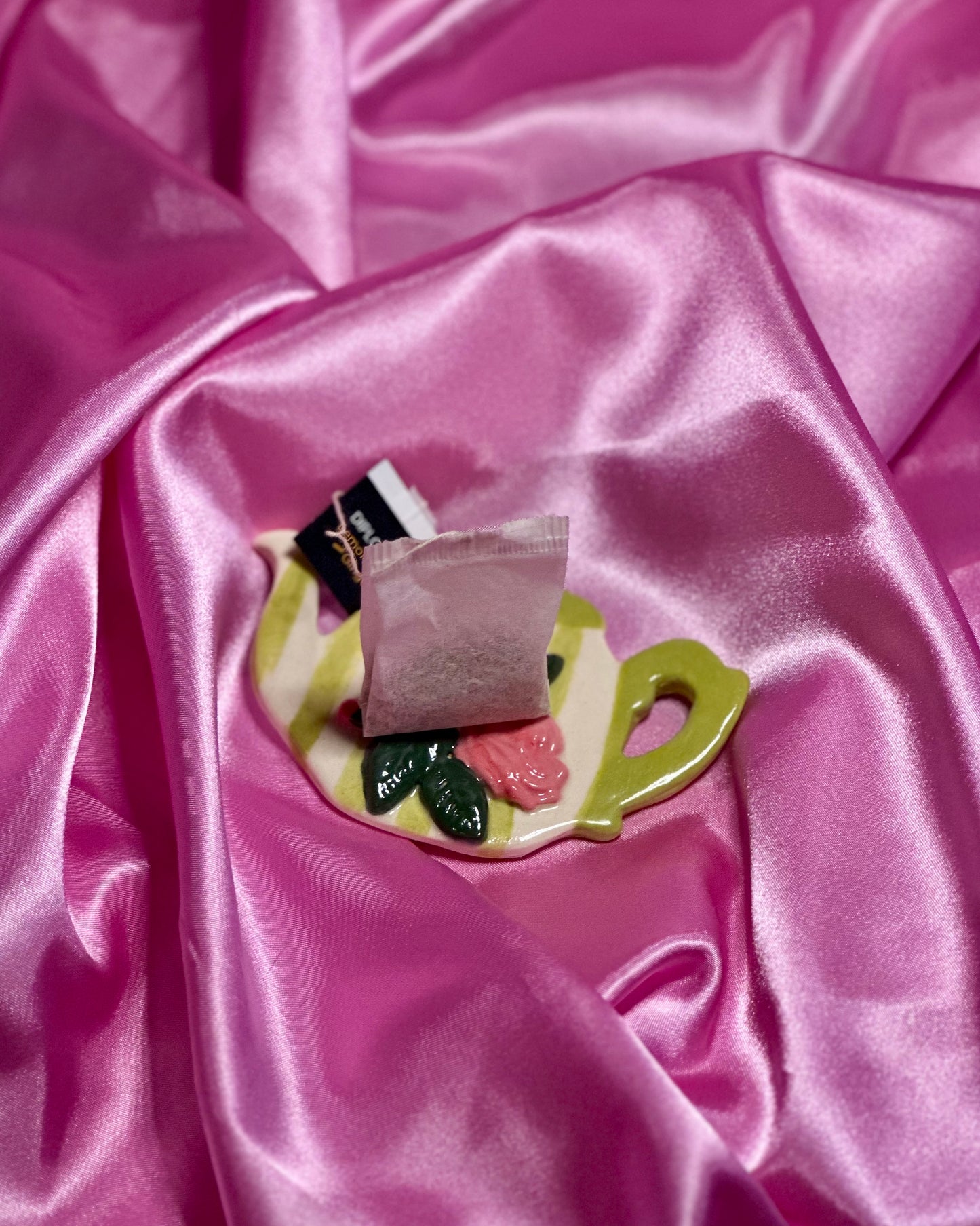 for spilling tea - dish (vintage rose #2)