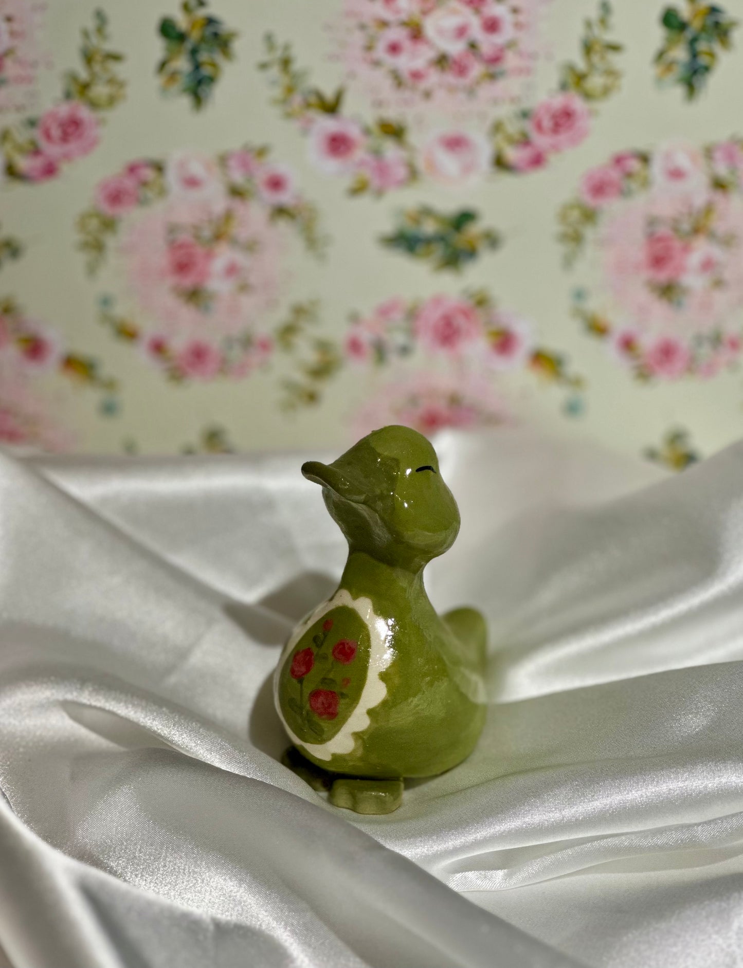 vintage stamp duck sculptures (green)