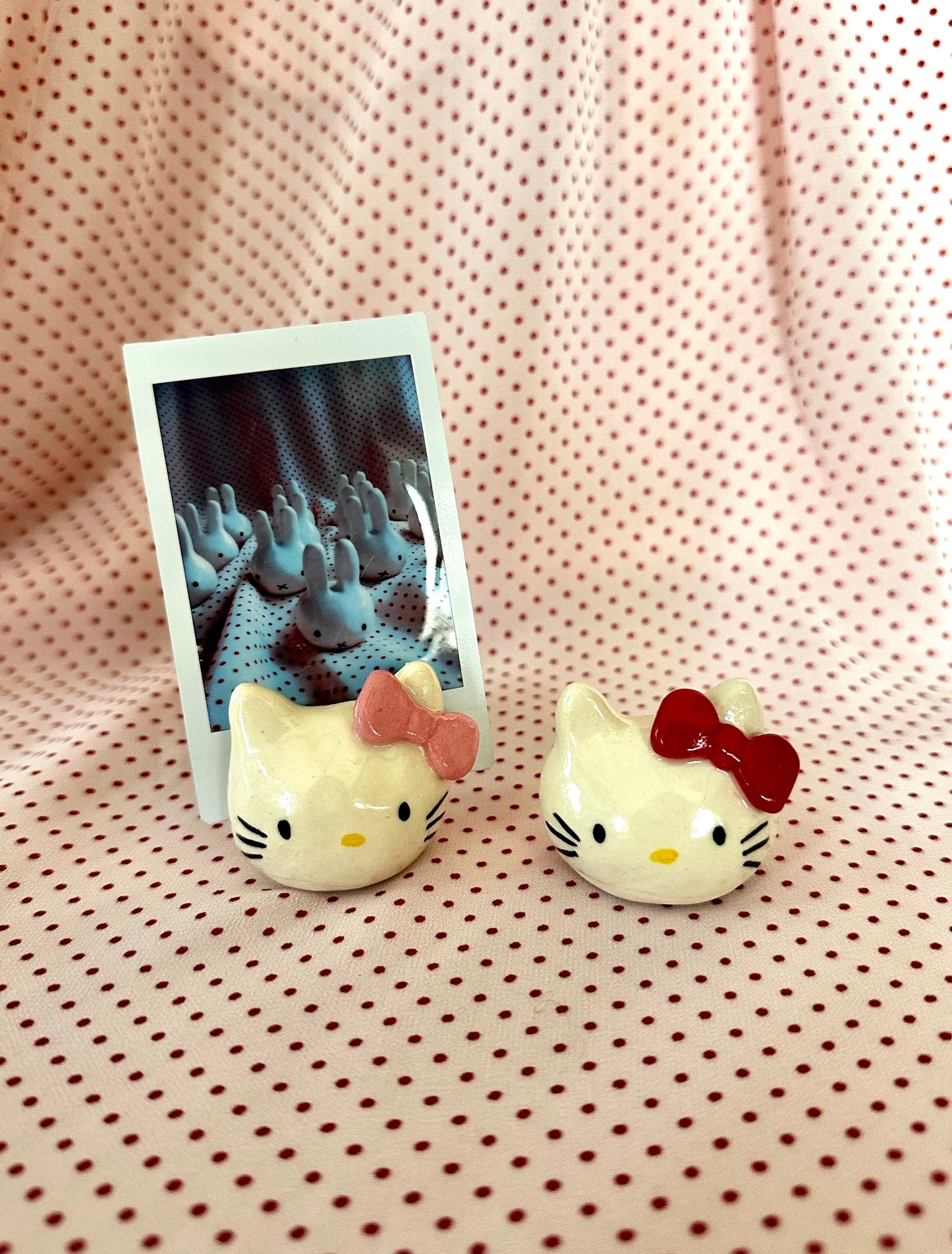 hello kitty ceramic polaroid holder