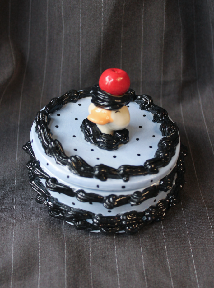 cherry duck vintage cake ceramic trinket box (blue/black